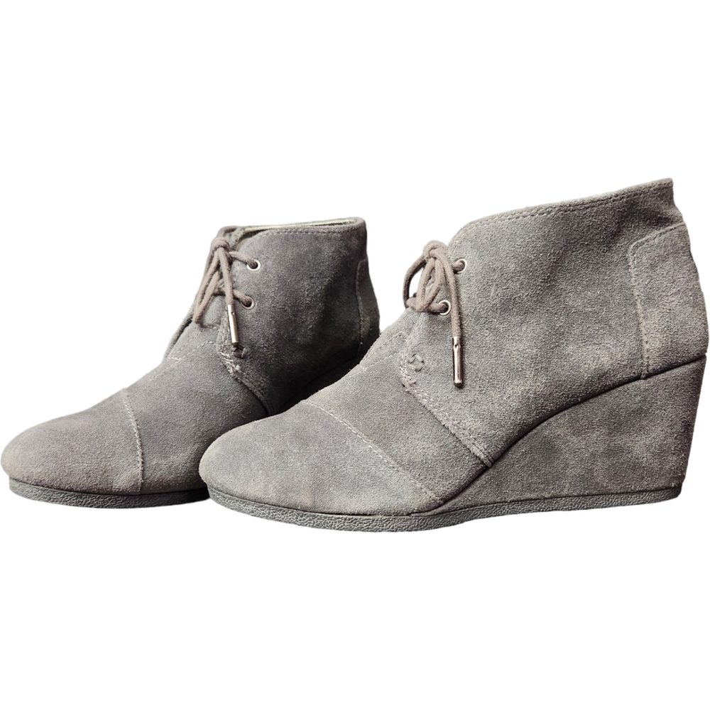 Tom's Desert Grey Wedge Bootie Size 8